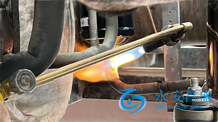 上海中央空調(diào)螺桿機組保養(yǎng)攻略 實施這幾項預(yù)防性措施 確保長效運行