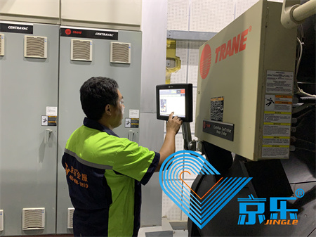 蘇州大型水冷機組壓縮機故障排除攻略 專業維修技巧與長效解決方案