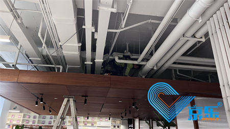 中央空調管道清洗公司怎么選?4大核心標準與異味根除方案