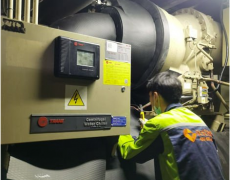 永安昌盛辦公寫字樓中央空調主機專業維修服務案例